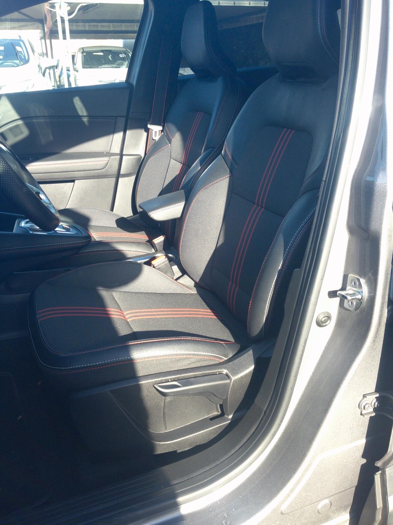 RENAULT CAPTUR 1.6 160cv Plug-in RS Line