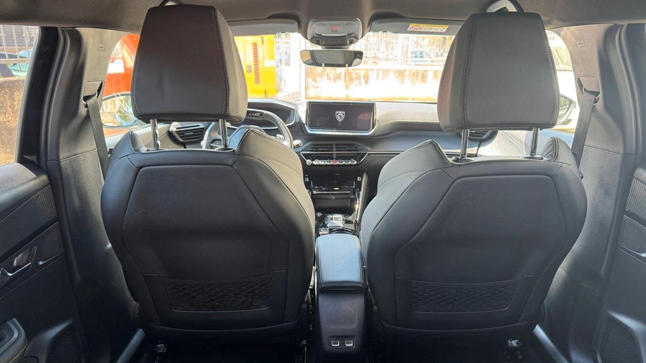 Peugeot 2008 BlueHDi 130 S&S EAT8 Allure