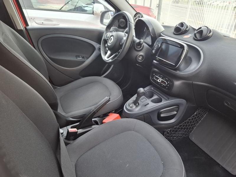 smart forfour II 2015 0.9 t Passion 90cv twinamic