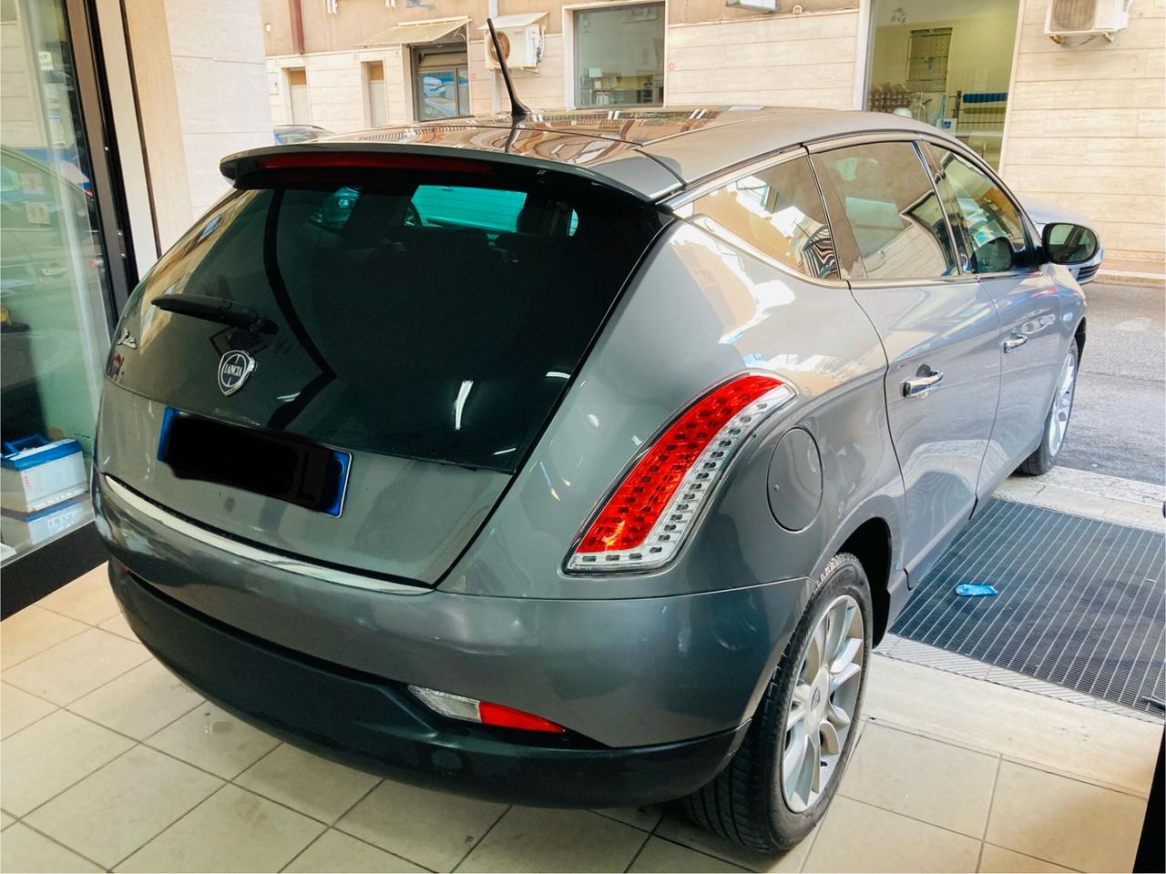 Lancia Delta 1.6 MJT - IDEALE X NEOPATENTATI - 2013