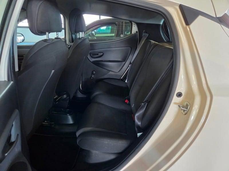 Lancia Ypsilon 3ª serie 1.2 69 CV 5 porte Silver