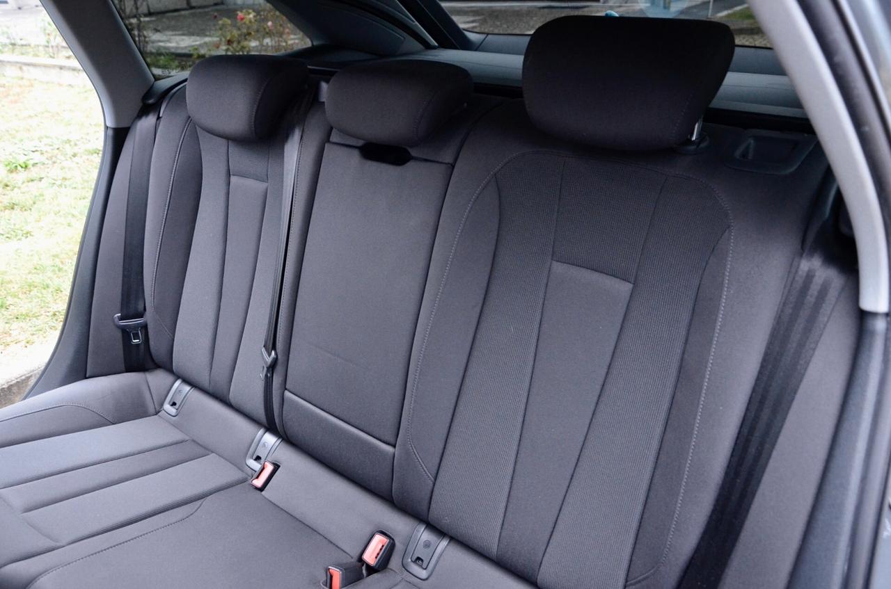 AUDI A4 AVANT 2.0 TDI BUSINESS SPORT 150cv S-TRONIC, UFF ITALIANA, SERVICE AUDI, EURO 6D, FARI LED, NAVI, VIRTUAL COCKPIT, PERMUTE