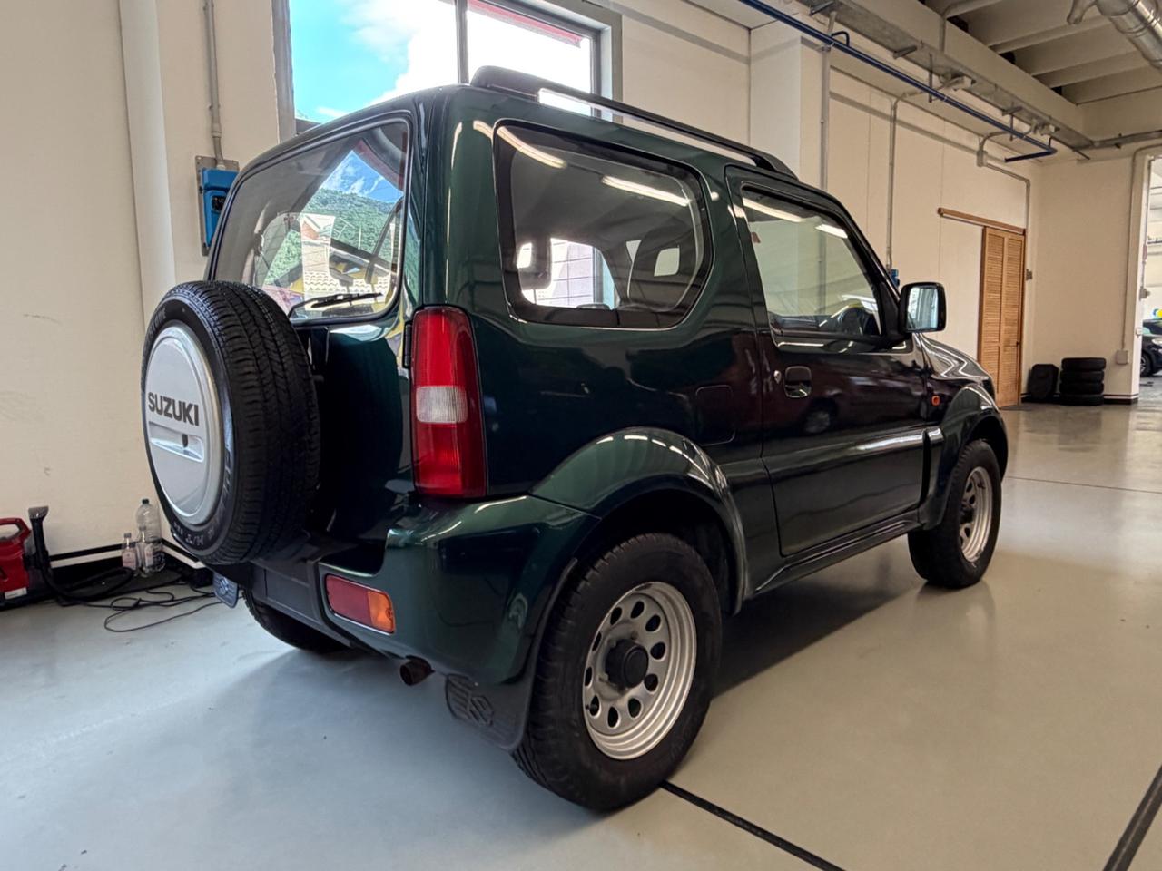 Suzuki Jimny 1.3i 16V cat 4WD JLX