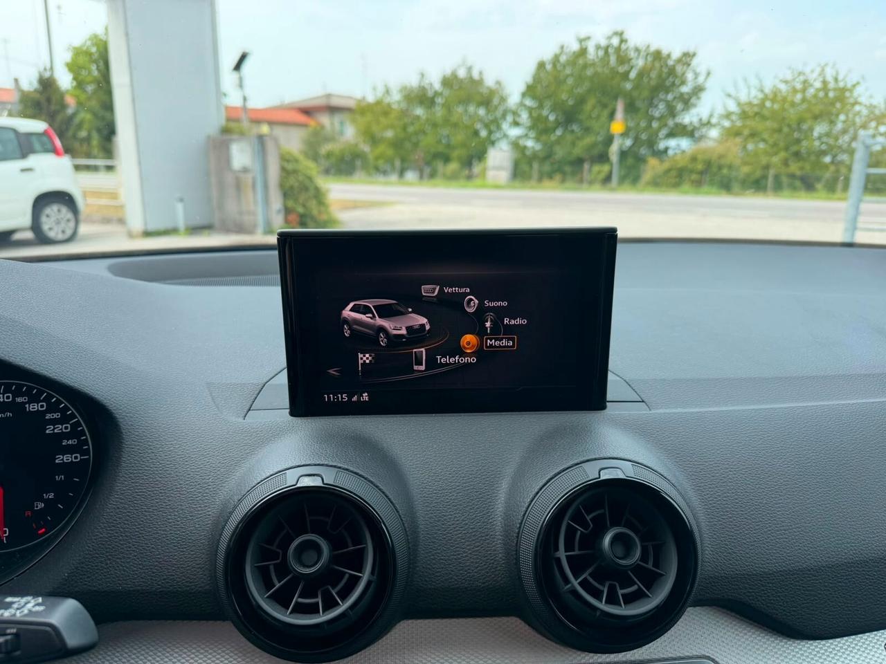Audi Q2 1.6 Diesel Cambio Automatico Neopatentati