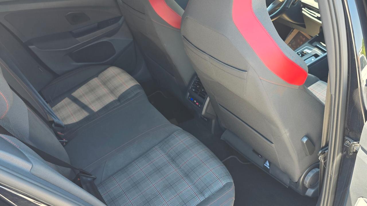 Volkswagen Golf GTI 2.0 TSI TCR DSG 5p. BlueMotion Technology