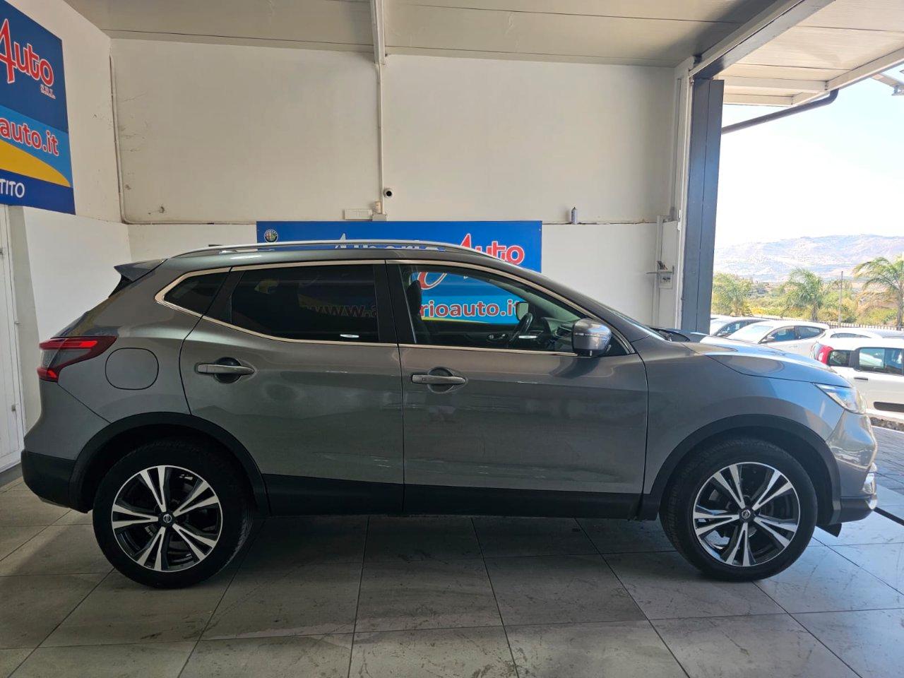 Nissan Qashqai 1.5 dci N-Connecta 115cv