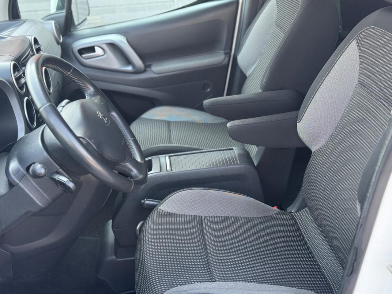 Peugeot Partner Tepee 100cv Outdoor