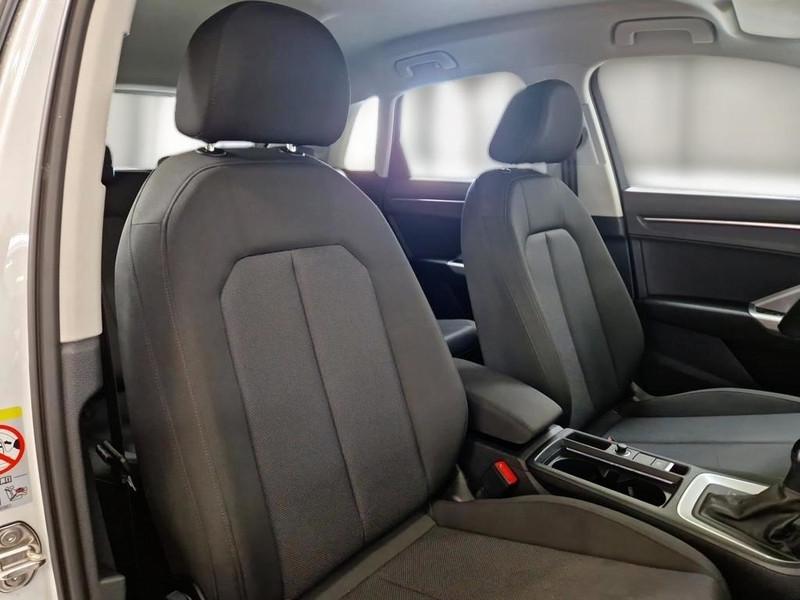 AUDI Q3 45 TFSI e S tronic Business