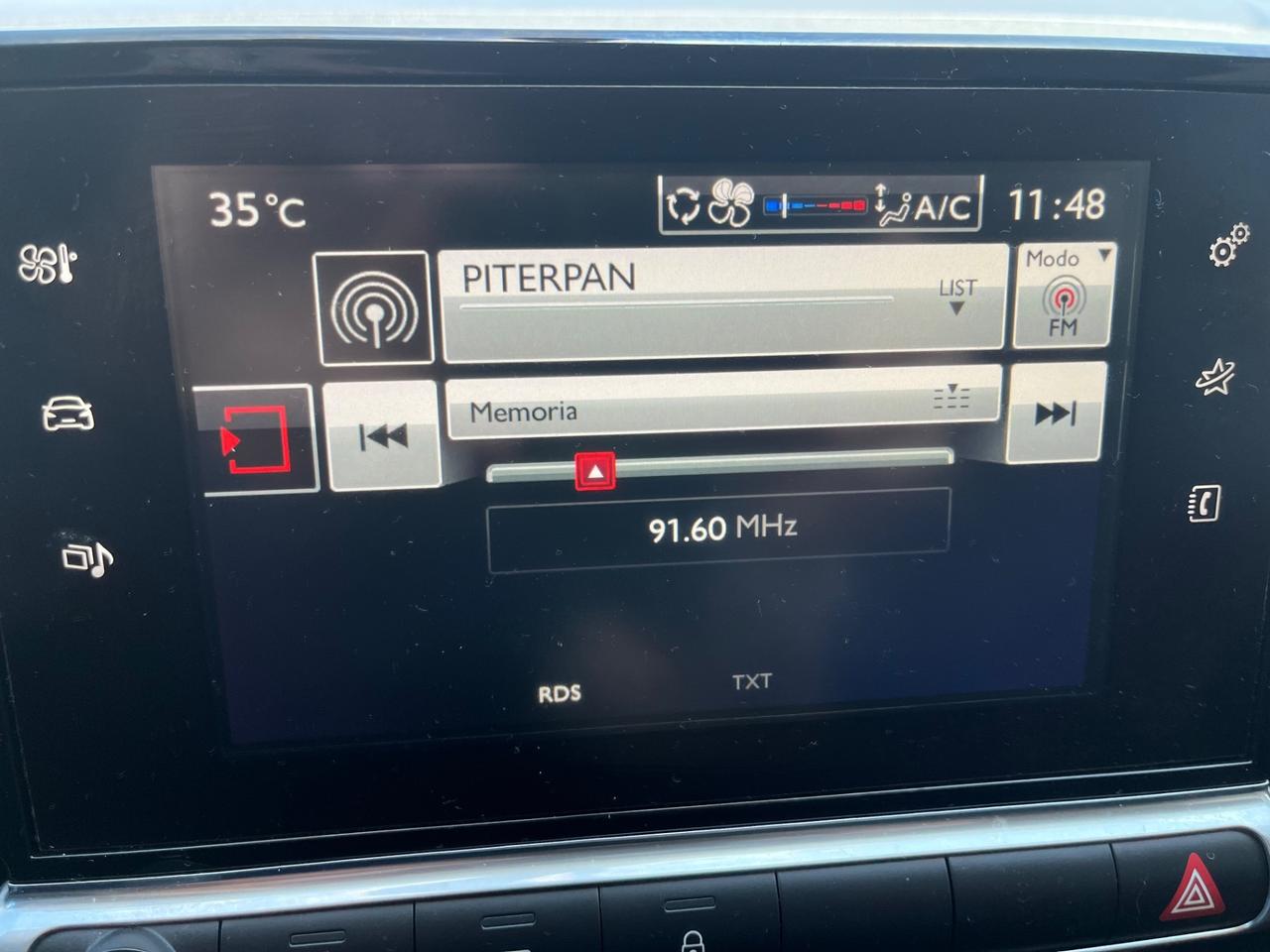 Citroen C4 Cactus BlueHDi 100 Shine Black Edition