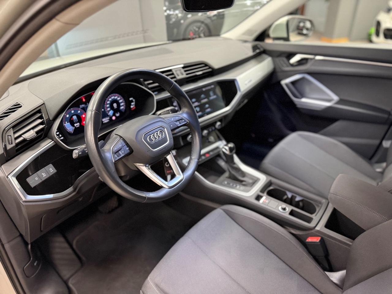 Audi Q3 SPB 35 TDI quattro S tronic Business Plus