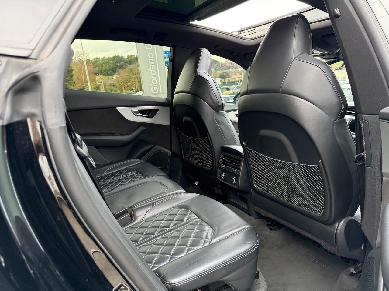 Audi Q8 50 TDI 286 CV quattro tiptronic s line