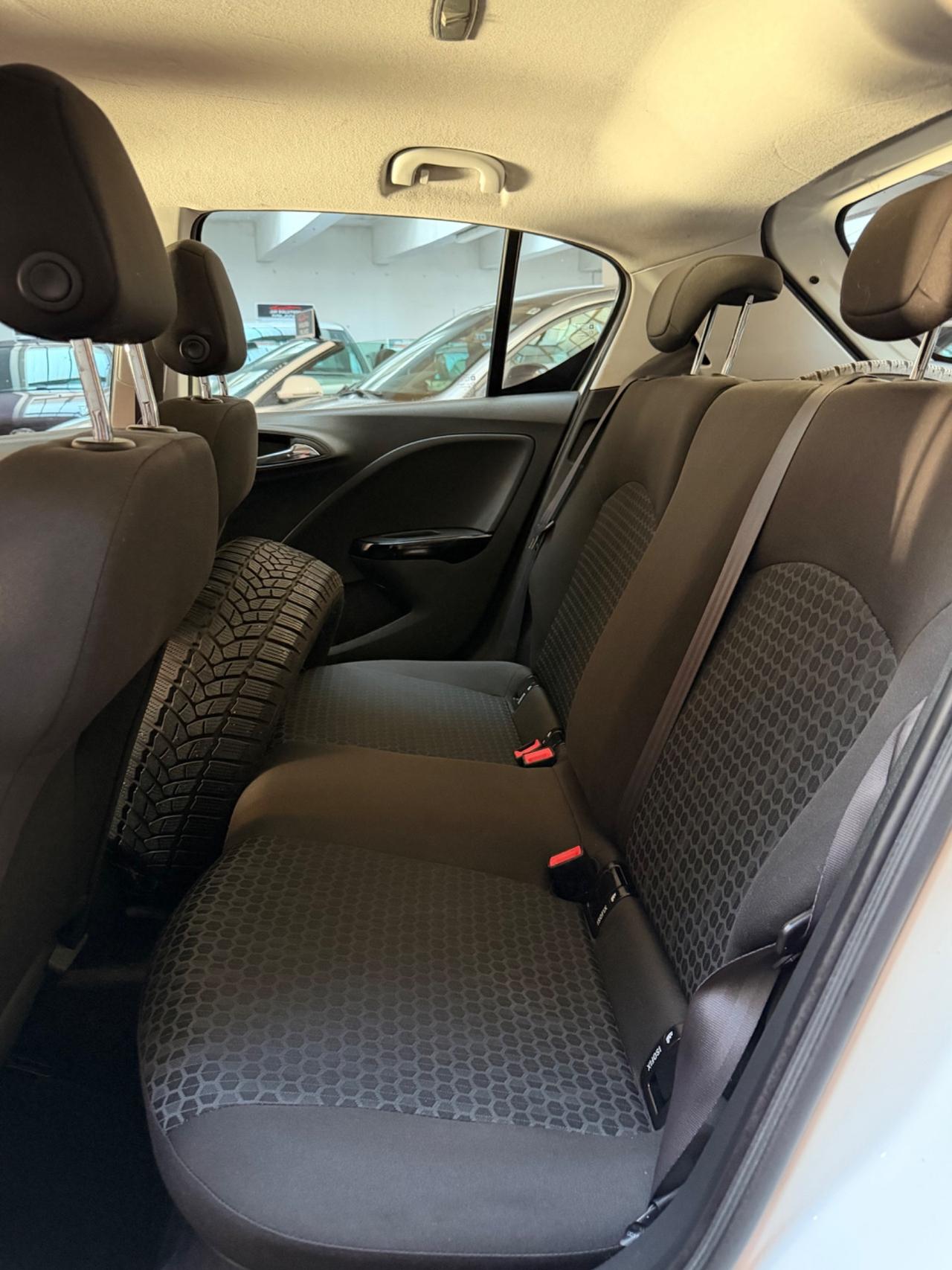 Opel Corsa 1.2 Neopatentati Euro 6