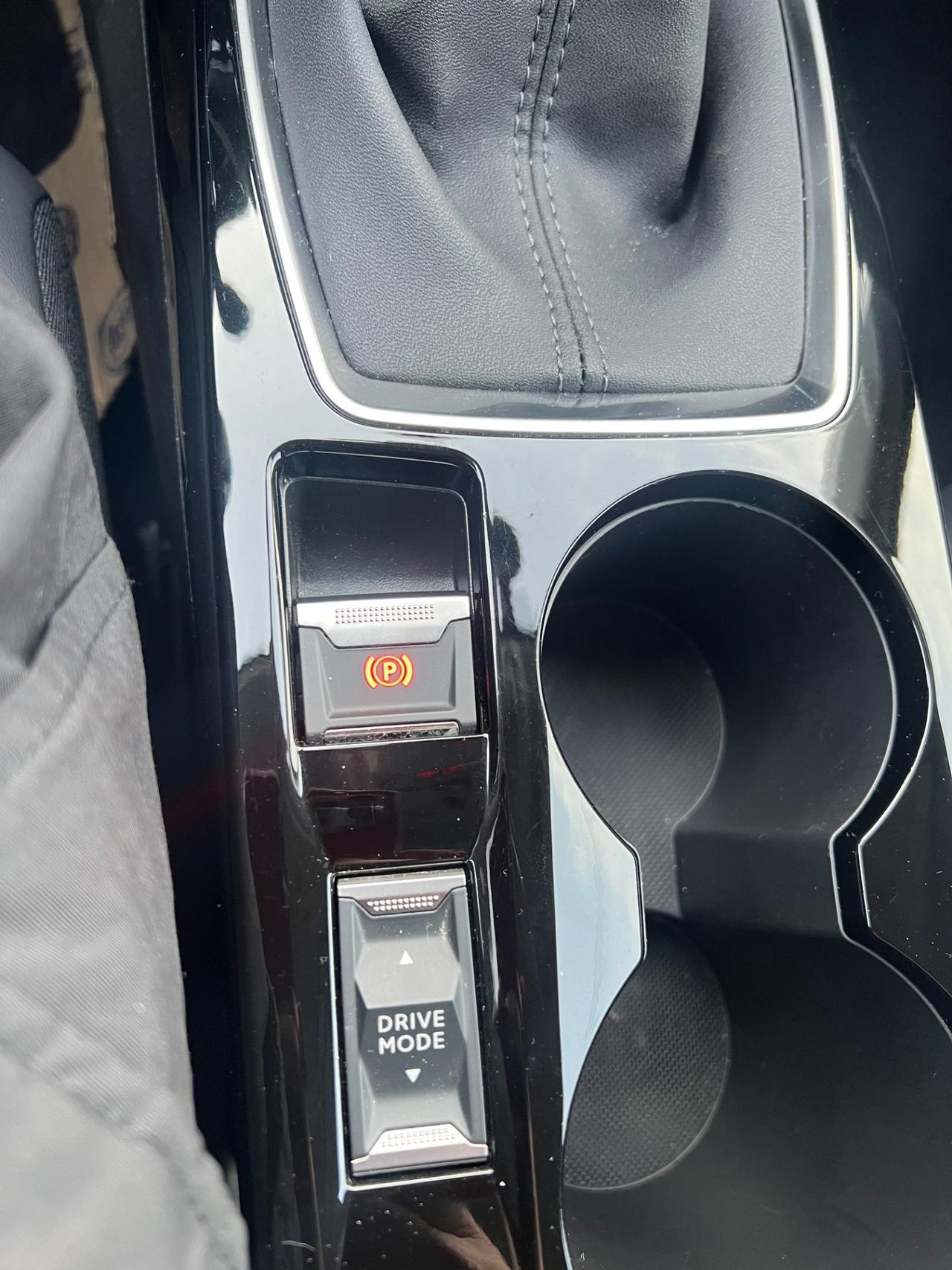 Peugeot 208 PureTech 100 Stop&Start 5 porte Allure