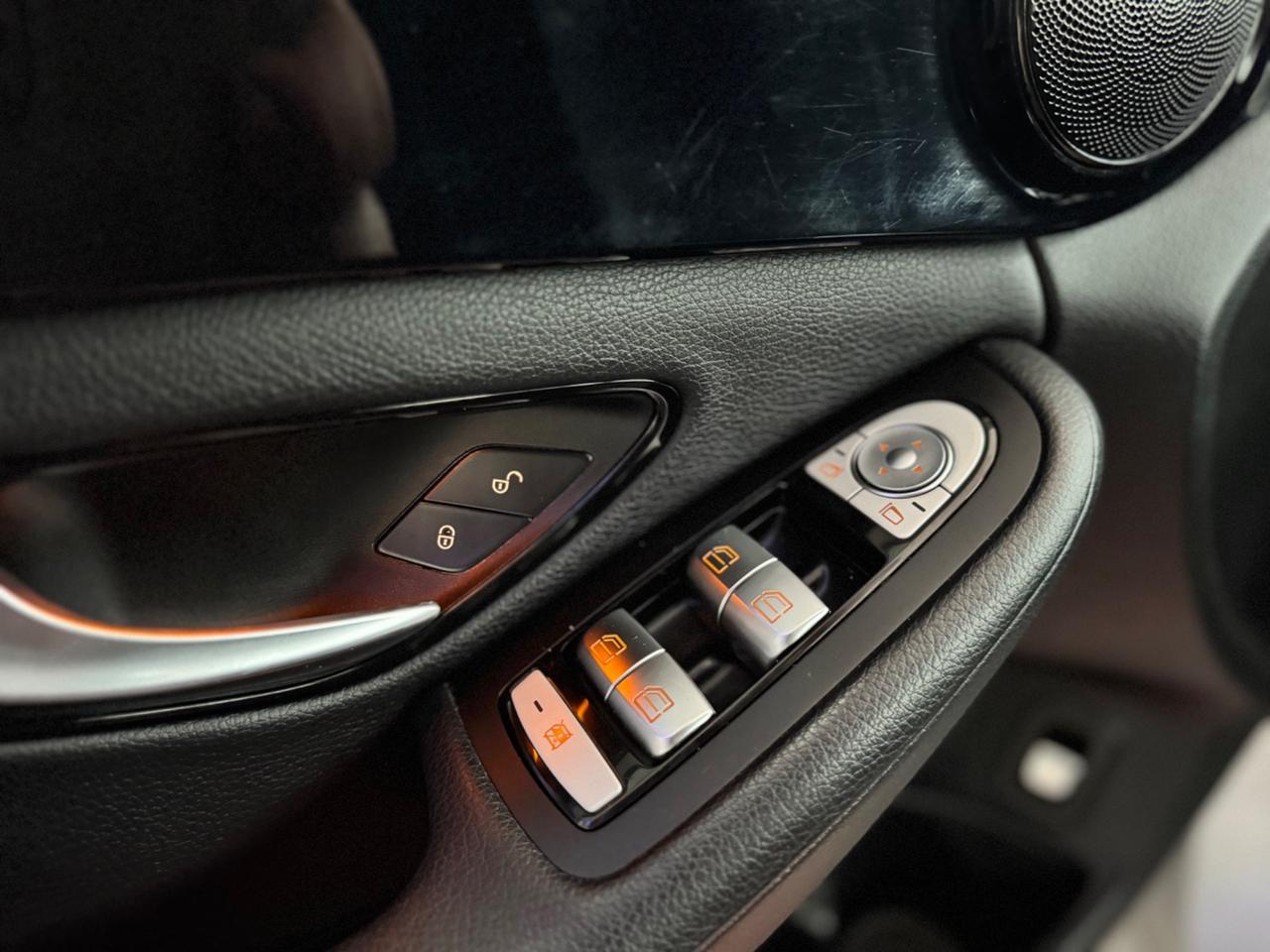 Mercedes C 220 d Auto Premium 9GTRONIC FACELIFT