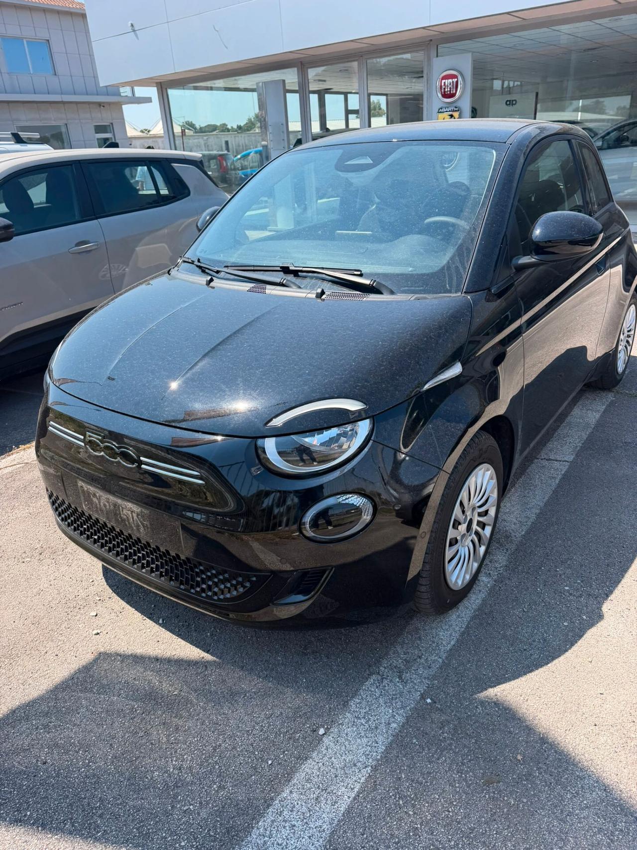 Fiat 500 500e Berlina 23,8 kWh Entry+Pack Tech
