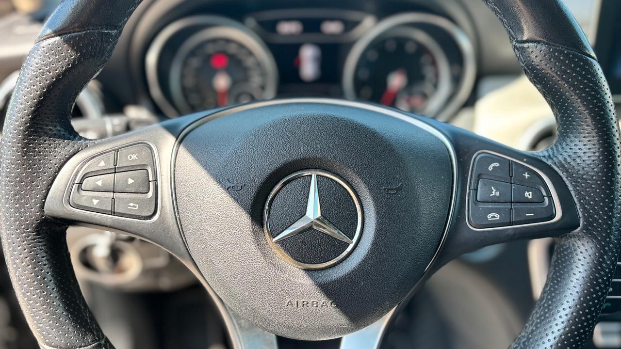 Mercedes-benz GLA 180 Premium