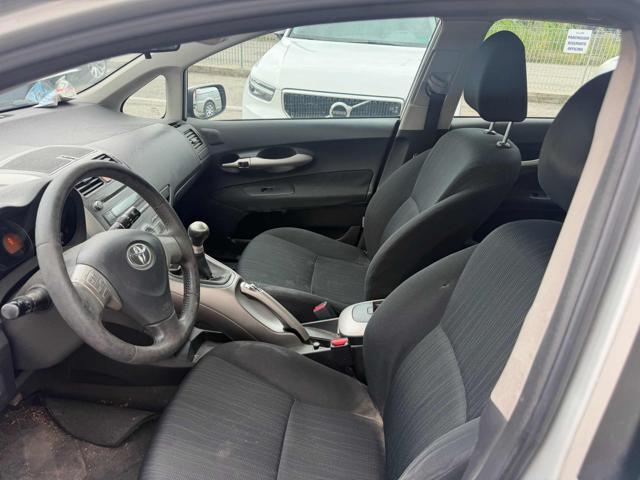 TOYOTA Auris 1.4 D-4D 5p Sol senza nessun lavoro da fare