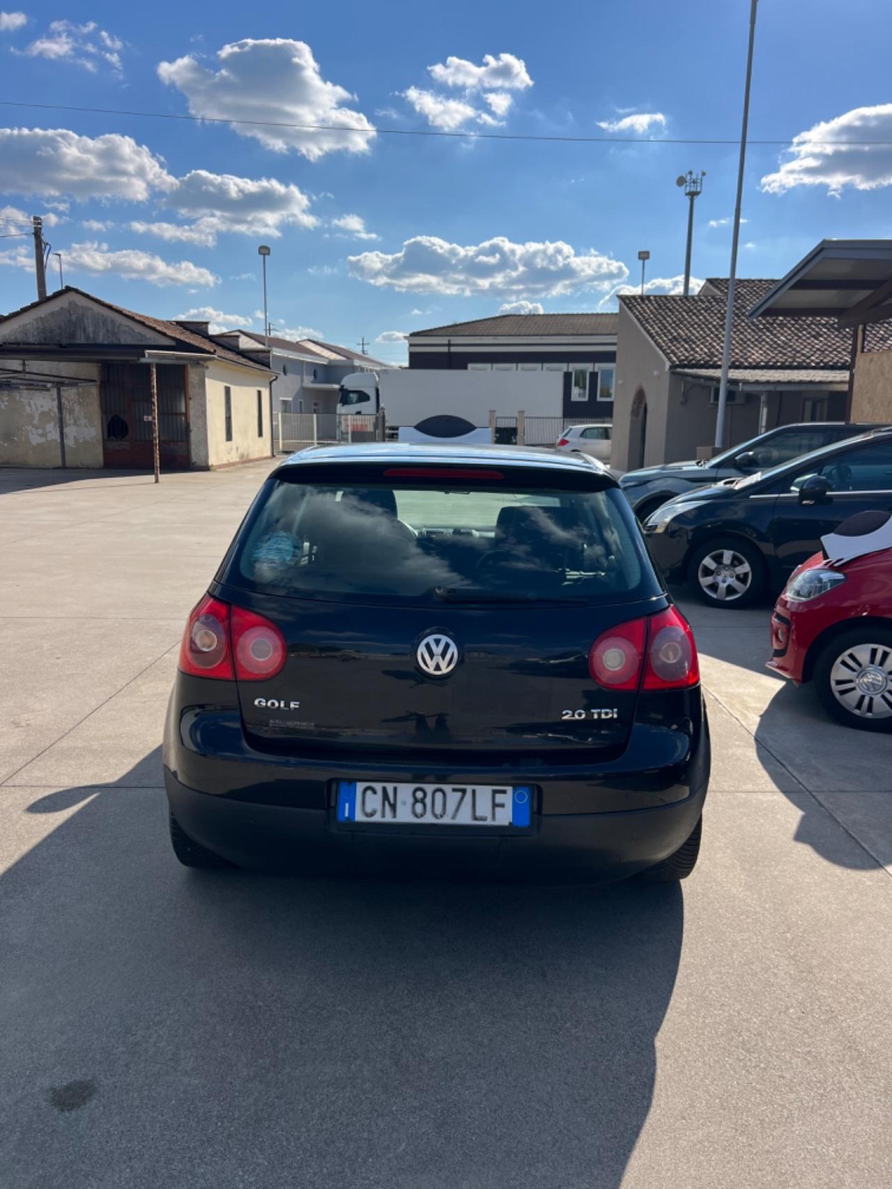 Volkswagen Golf 2.0 16V TDI 5p. Sportline