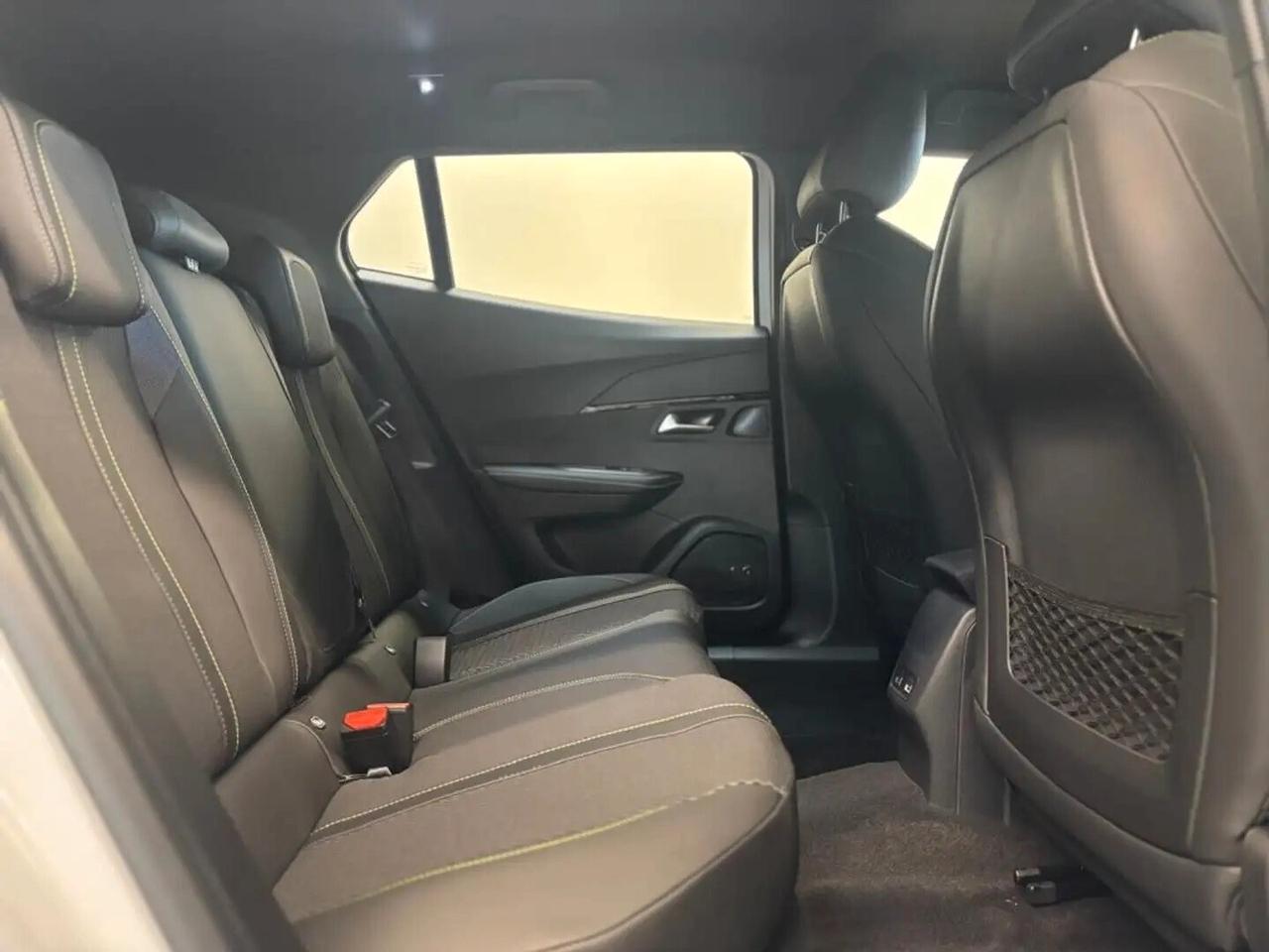 Peugeot 2008 1.2 PureTech 130 CV GT