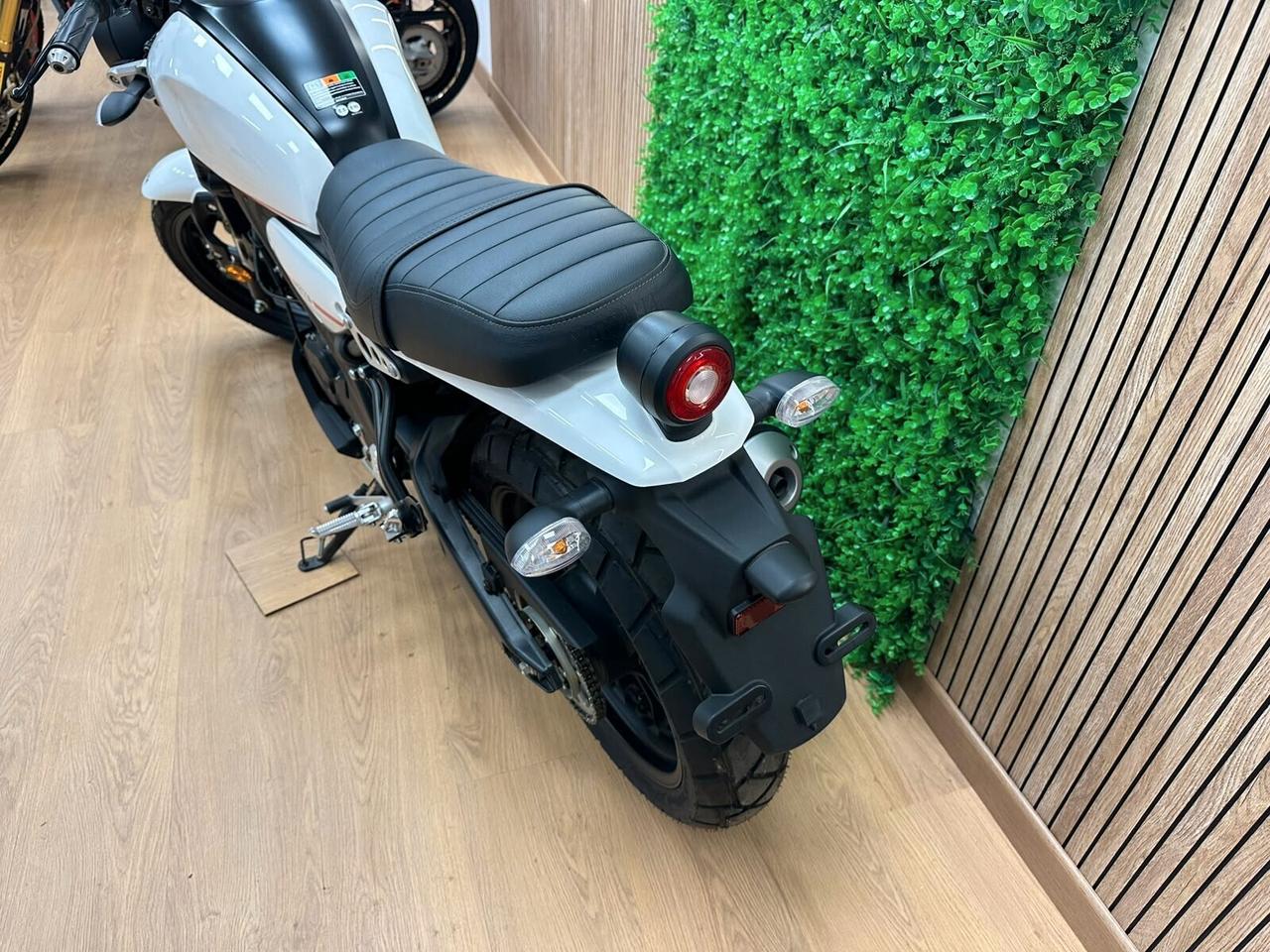 YAMAHA XSR 125 NUOVA - OFFERTA 2026 FINANZIABILE