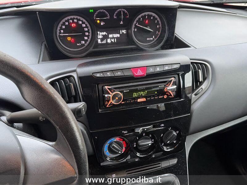 Lancia Ypsilon III 2011 Benzina 0.9 t.air Elefantino ecochic metano 80cv E