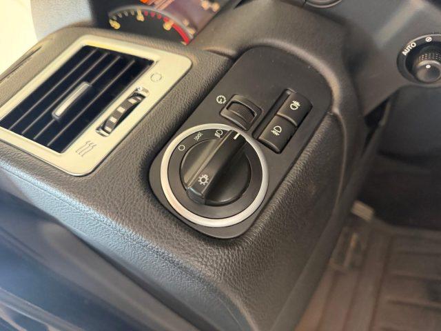 LAND ROVER Range Rover Sport 3.6 TDV8 HSE //NAVI//MONITOR POST//