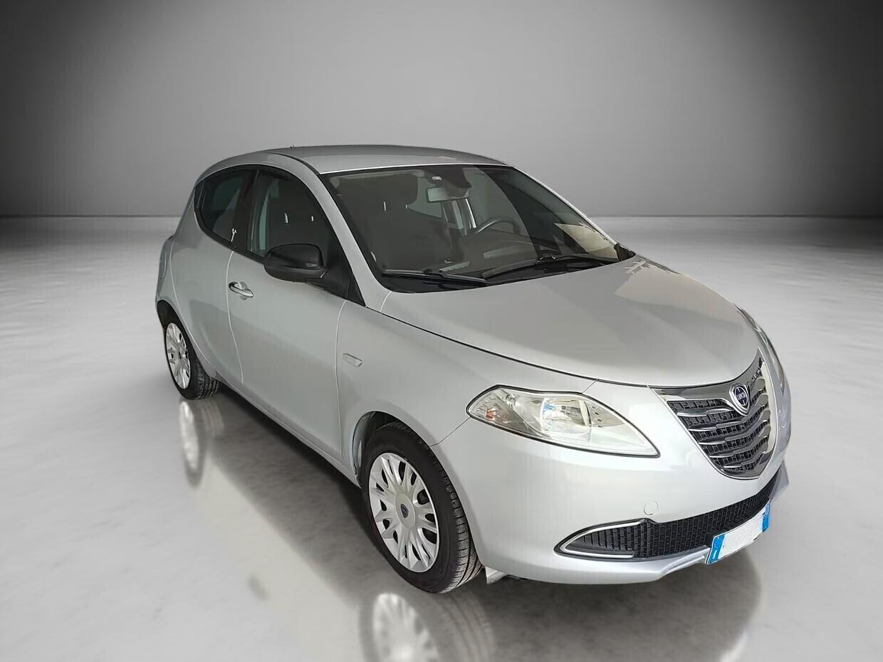 LANCIA Ypsilon 1.3 MJT 5P. S&S Silver