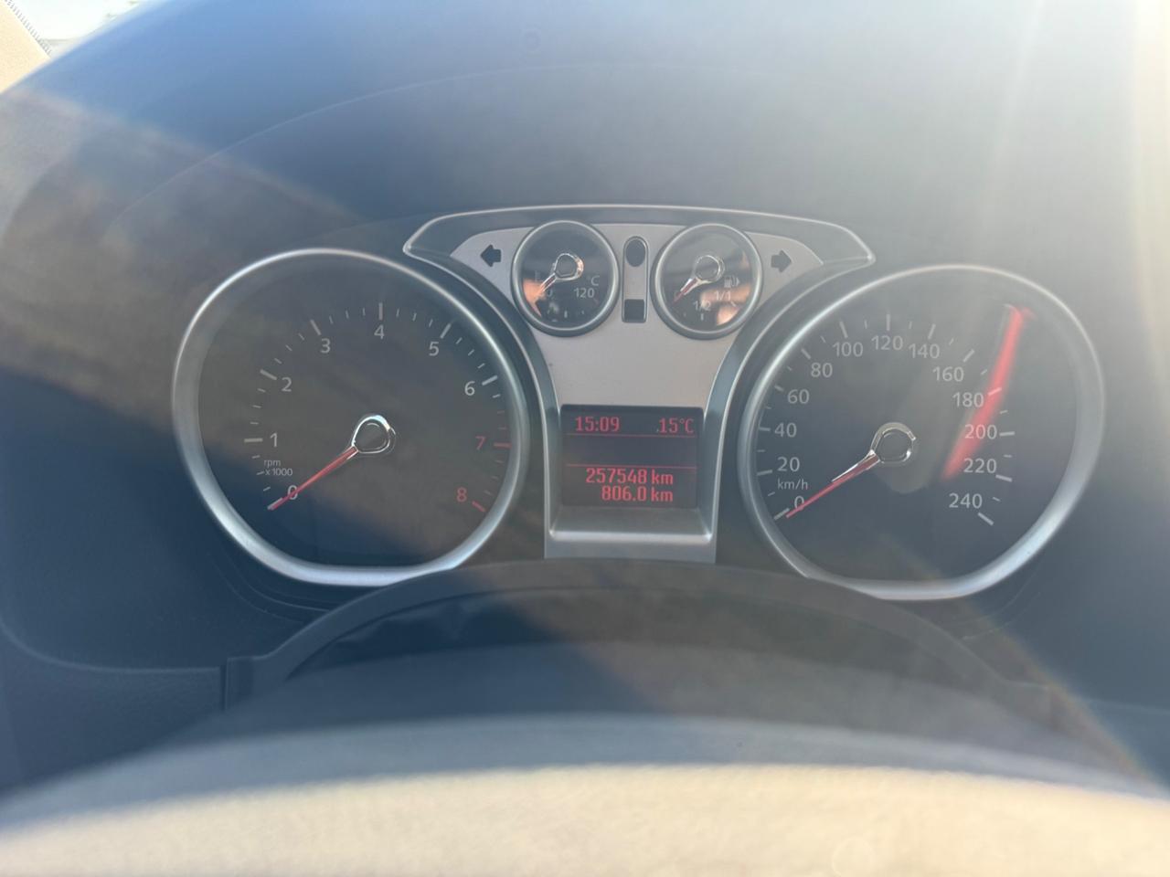 Ford Focus Focus+ 2.0 (145CV) 5p. Bz.- GPL berlina con gancio traino