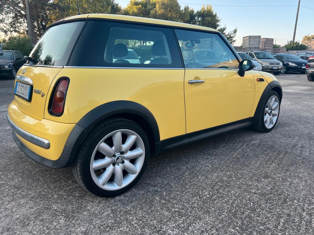 Mini 1.4 tdi One D de luxe