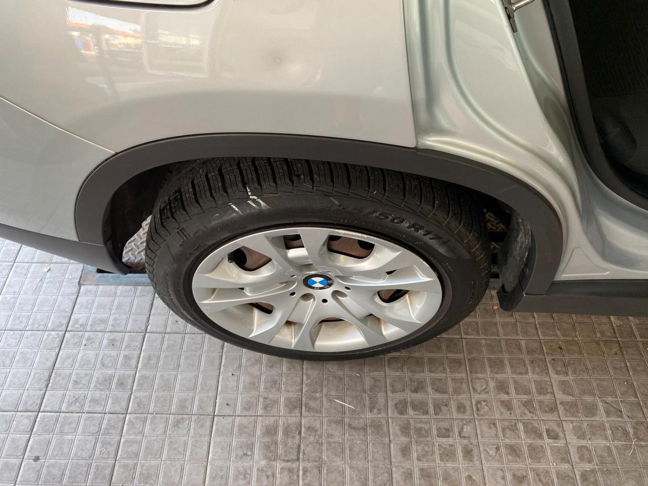 Bmw X1 sDrive18d X Line