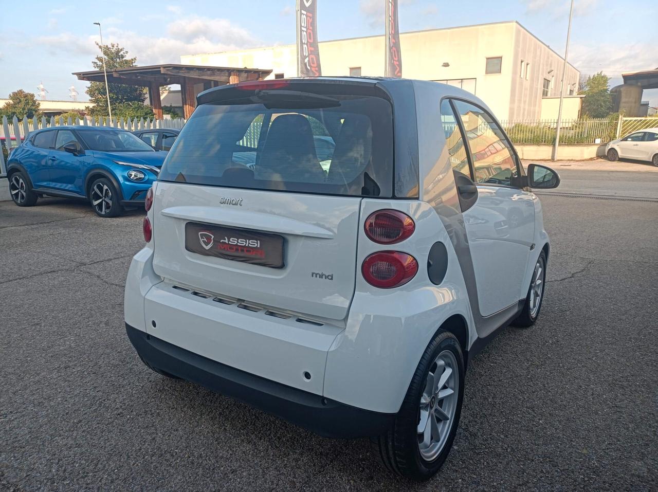 Smart ForTwo 1000 62 kW coupé passion