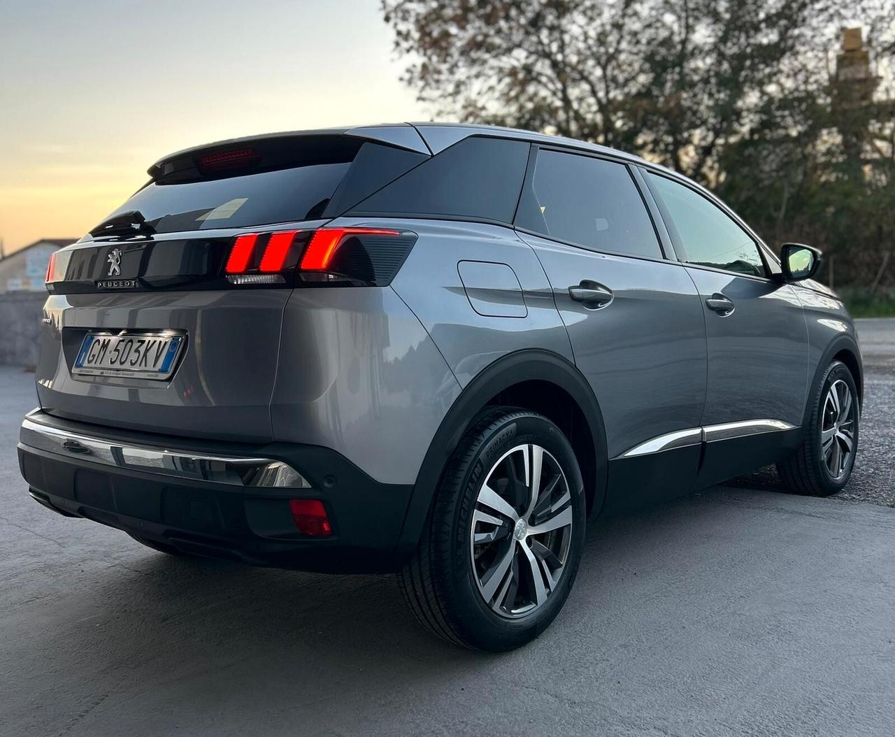 Peugeot 3008 BlueHDi 130 S&S EAT8 Allure