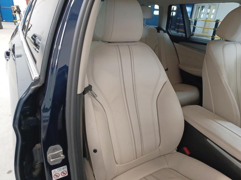 BMW 520 xDrive Business MH48V Autom. Touring