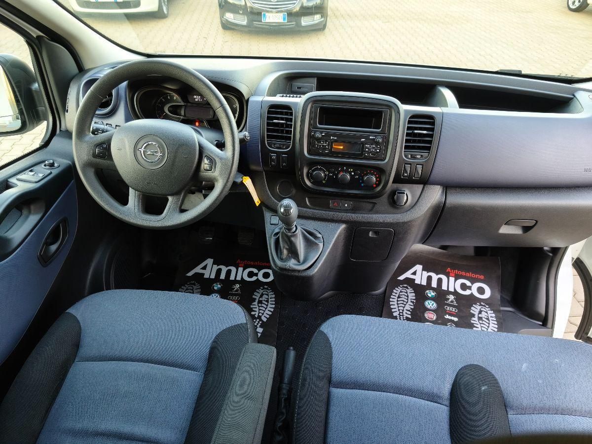 OPEL VIVARO 9 POSTI PASSO LUNGO + GANCIO