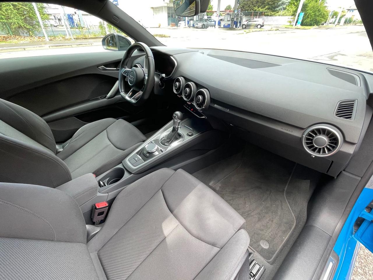 Audi TT S Line 2.0 40 TFSI #7645