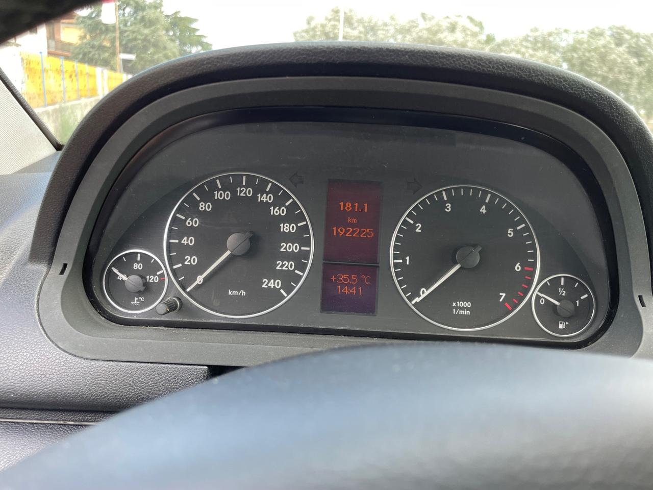 Mercedes-benz A 160 BlueEFFICIENCY Special Edition