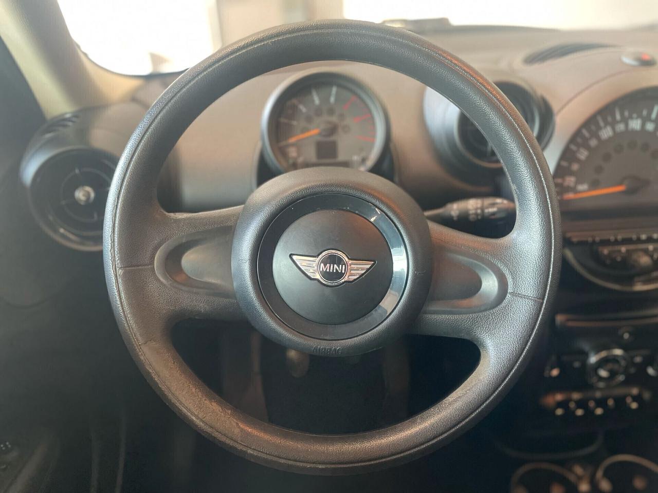 MINI Cooper D Countryman 1.6 Cooper D Business EURO6*NEOPATENTATI