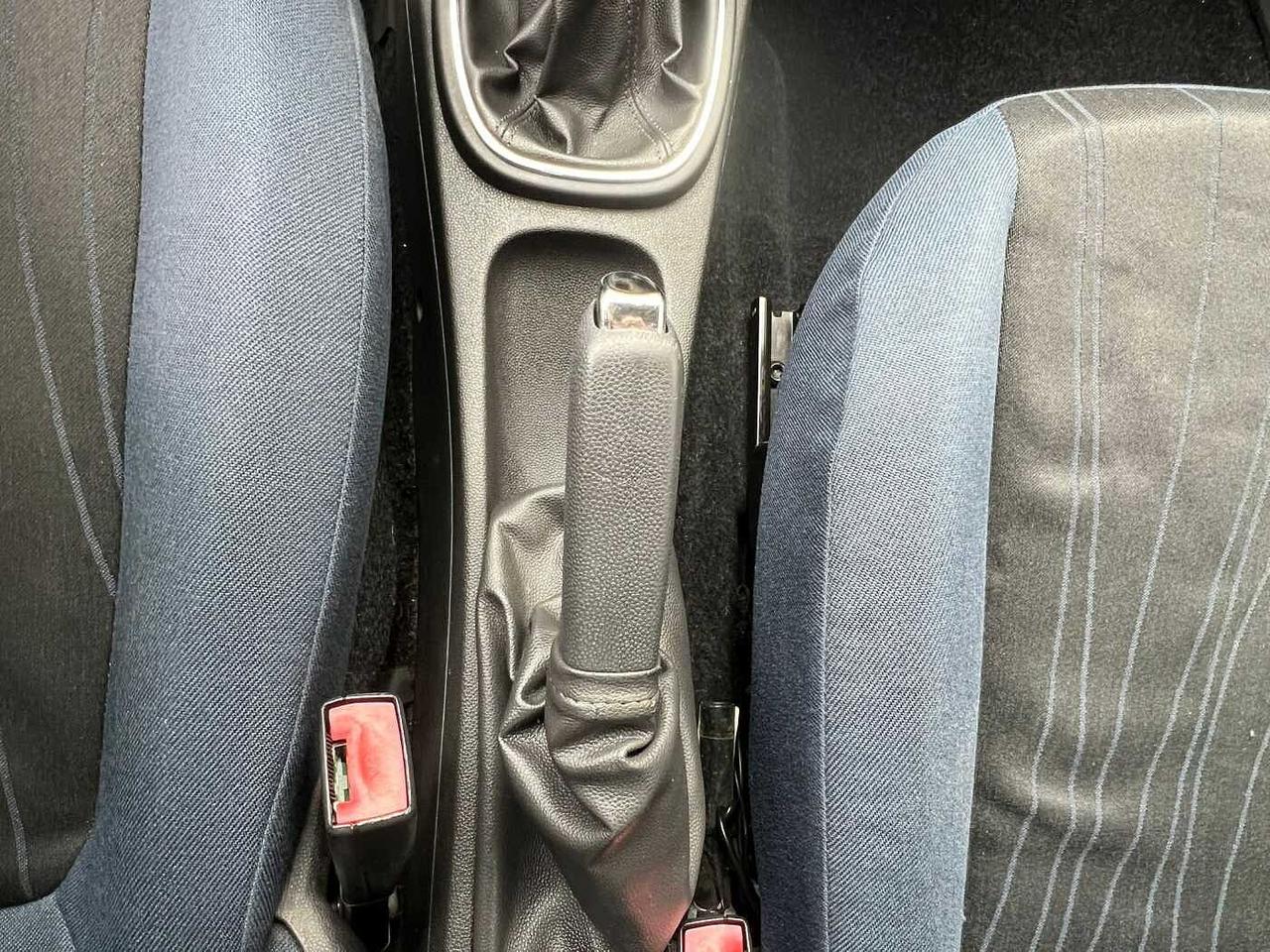 Opel Corsa 1.2 3 porte Club