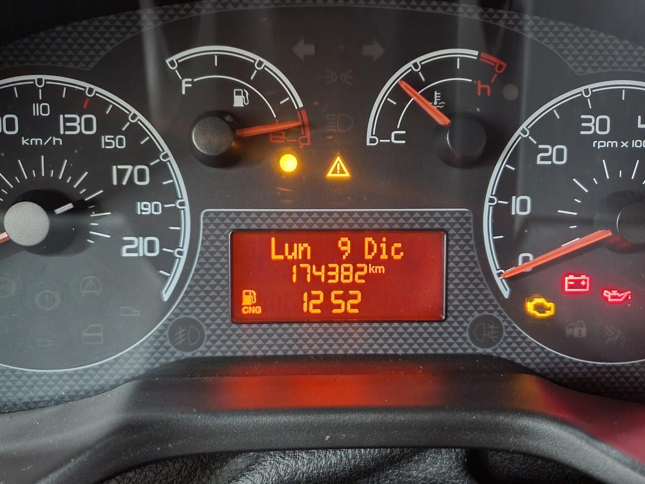 ***PROMO*** Fiat Qubo 1.4 77cv Dynamic Natural Power 2014