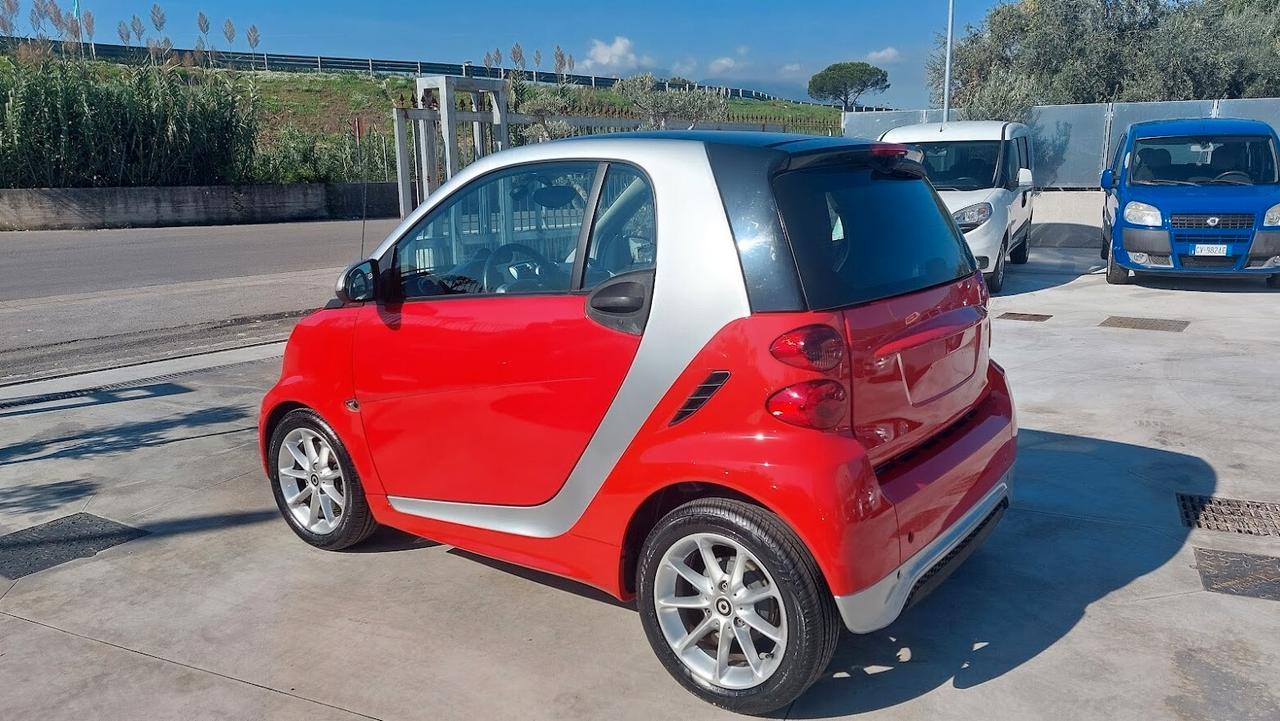 Smart ForTwo 1000 52 kW coupé passion 2013