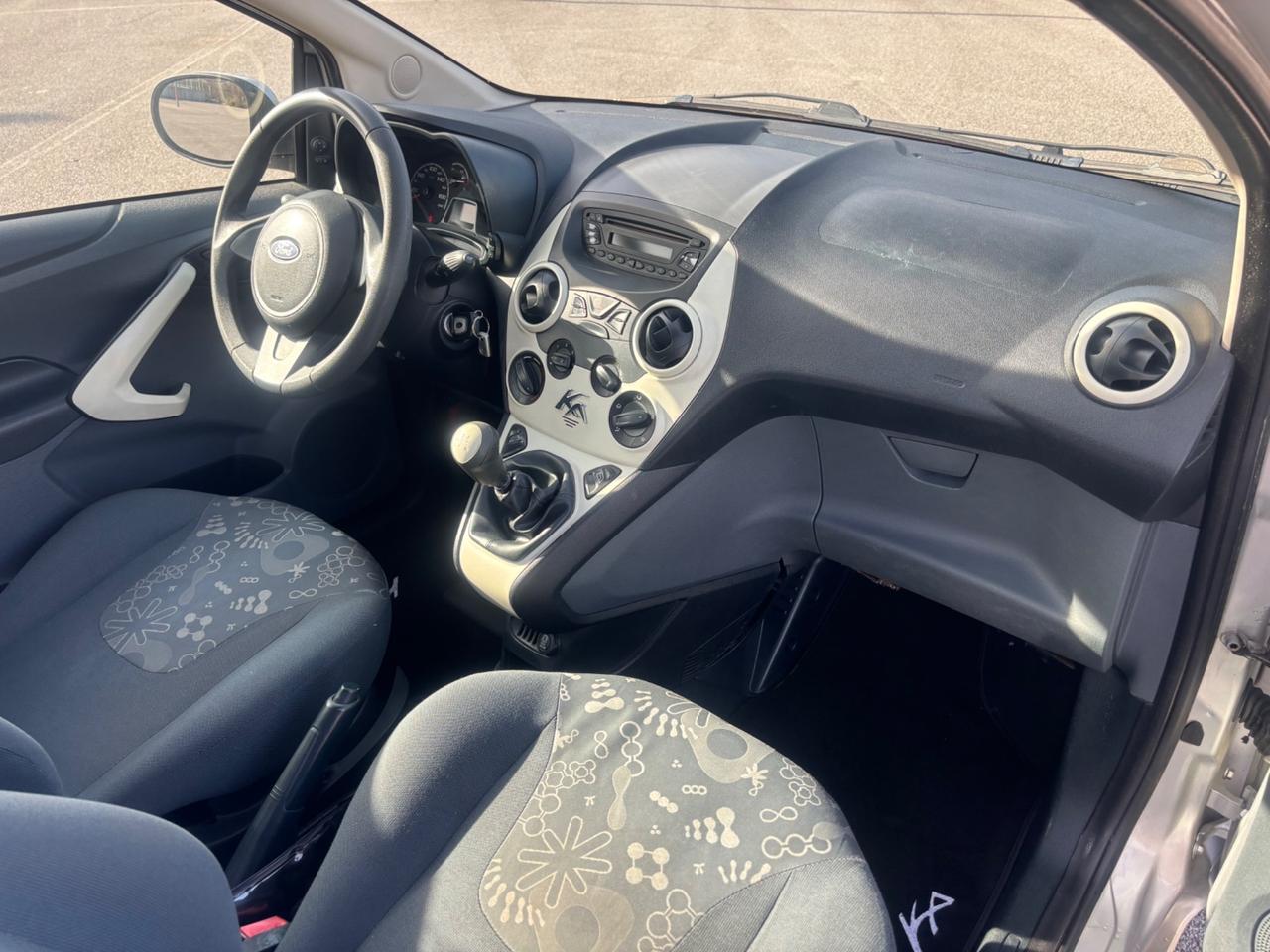 Ford Ka 1.3 TDCi 75CV Titanium