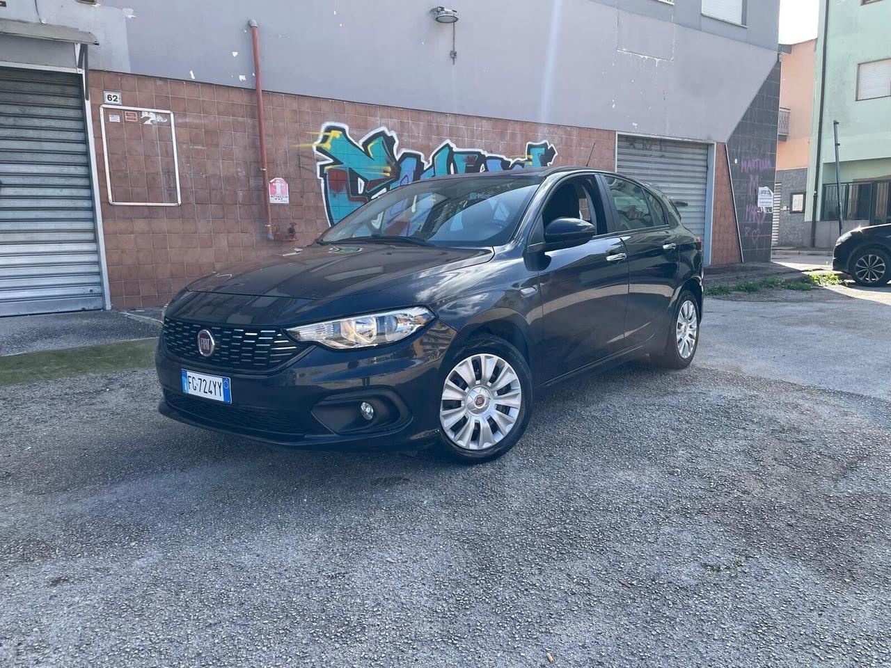 Fiat Tipo 1.3 Mjt 4 porte Lounge IN PERFETTE CONDIZIONI