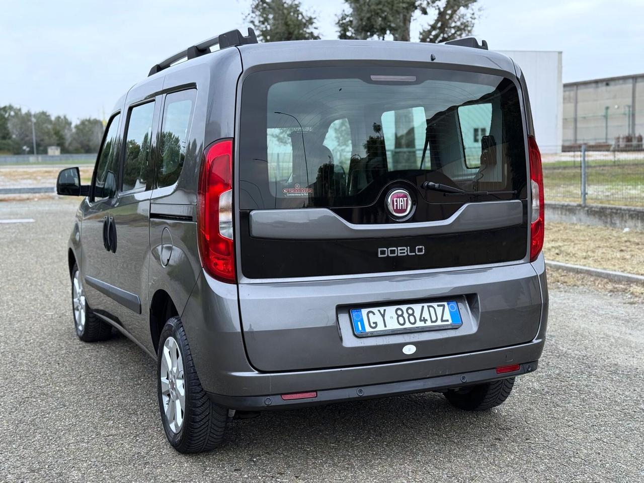 FIAT DOBLO 1.6 MJT XL PEDANA PER DISABILI