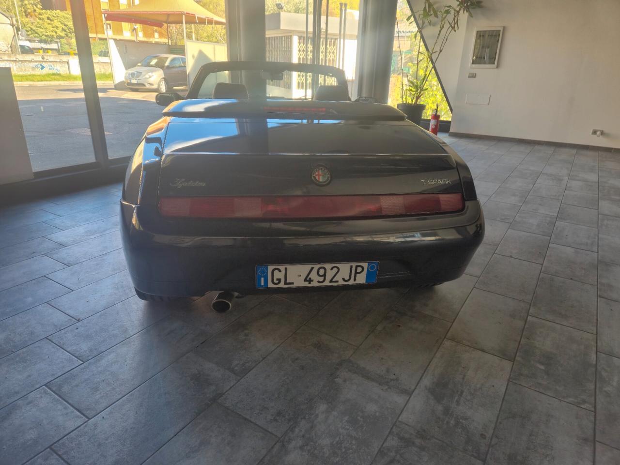 Alfa Romeo GTV Spider 2.0i 16V Twin Spark ASI