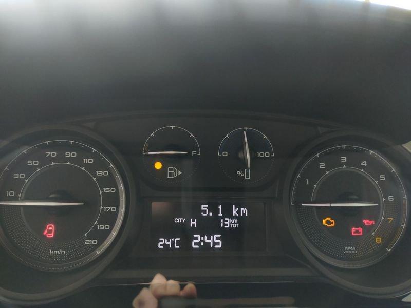 Lancia Ypsilon 1.0 FireFly 5 porte S&S Hybrid Silver Plus KM0