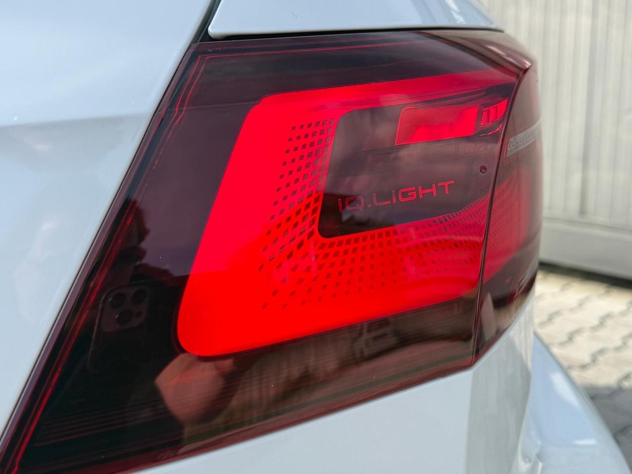 VOLKSWAGEN 8 2.0 TDI GANCIO TETTO UNICOPROPRIETARIO TETTO APRIBILE 2021