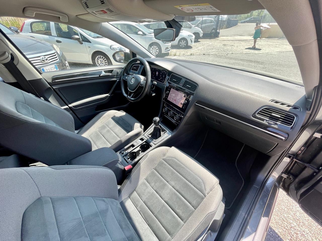 Volkswagen Golf 1.6 TDI Executive VIRTUAL 2019