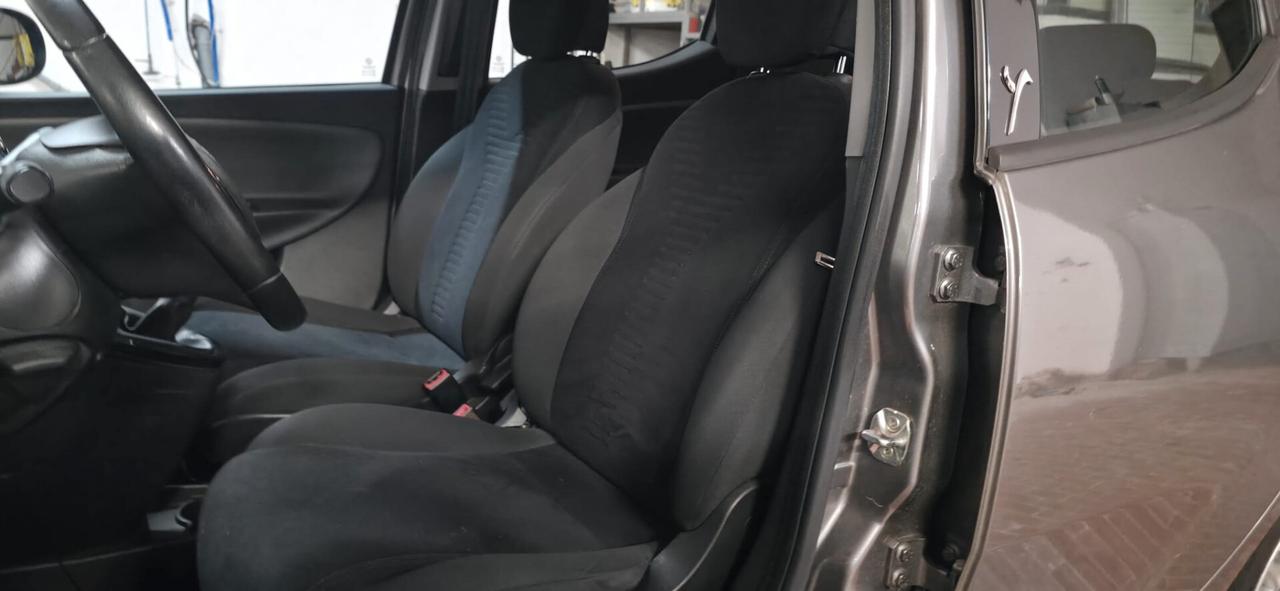 Lancia Ypsilon 1.3 MJT 16V 95 CV 5 porte S&S Platinum