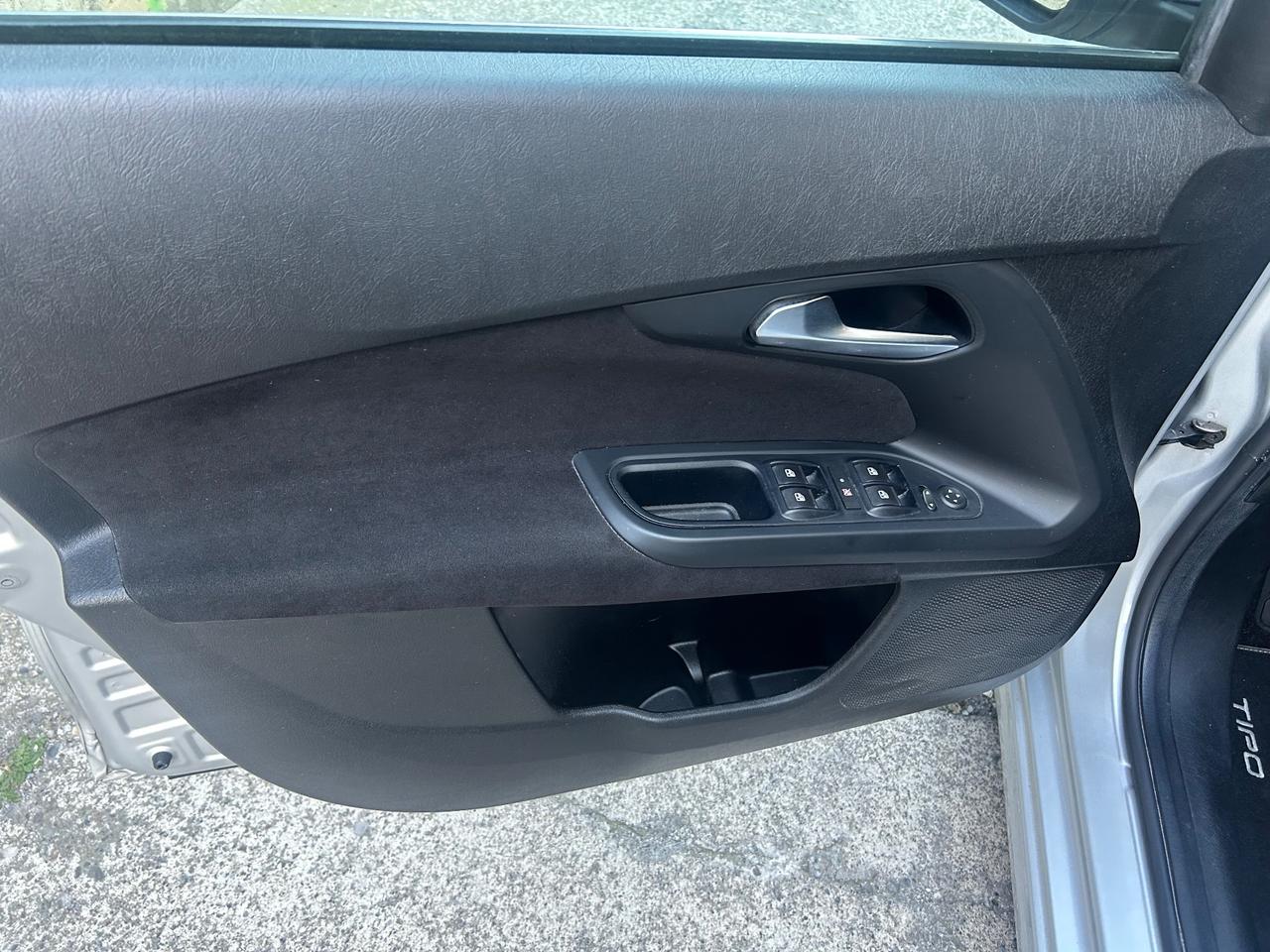 Fiat Tipo 1.6 Mjt S&S SW Lounge