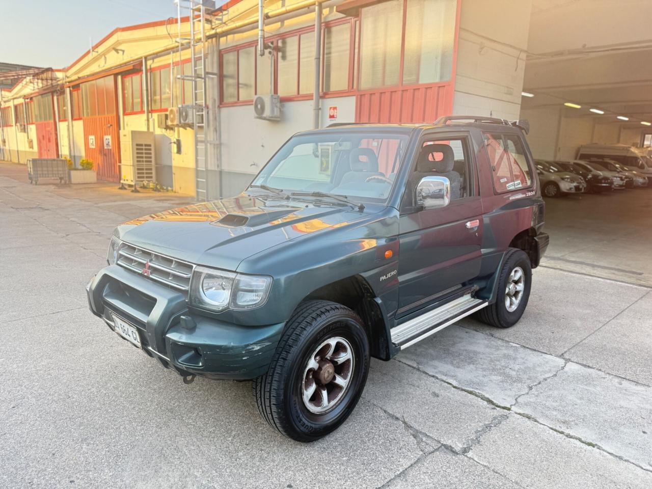 Mitsubishi Pajero 2.8 TDI Wagon S.S. GLS